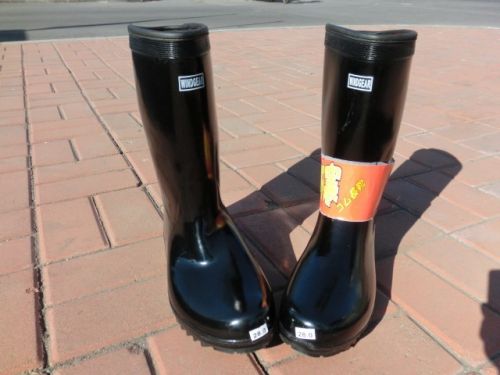 Chaussures - bottes caoutchouc homme pour printemps semelle Ref 959349
