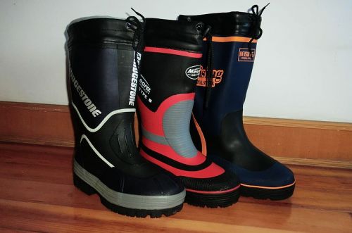 Chaussures - bottes caoutchouc homme pour hiver semelle Ref 959357