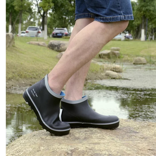 Chaussures - bottes caoutchouc homme pour été semelle Ref 959533