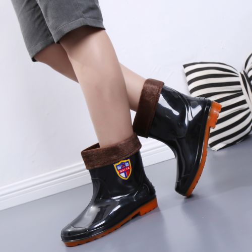 Chaussures - bottes caoutchouc homme pour hiver semelle Ref 959609