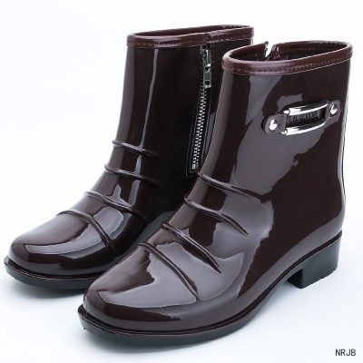 Chaussures - bottes caoutchouc homme pour hiver semelle Ref 959654