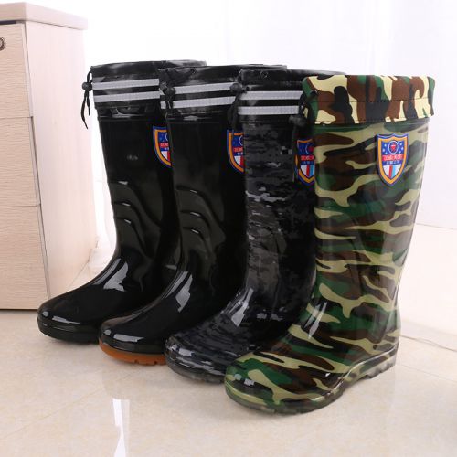 Chaussures - bottes caoutchouc homme pour hiver semelle plastique Ref 959989
