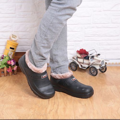 Chaussures - bottes caoutchouc homme pour hiver semelle plastique Ref 960005