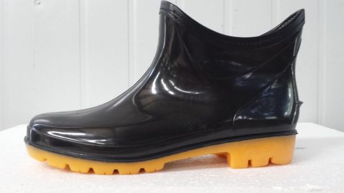 Chaussures - bottes caoutchouc homme pour été Ref 960650