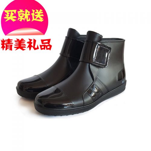 Chaussures - bottes caoutchouc homme pour hiver semelle Ref 961617