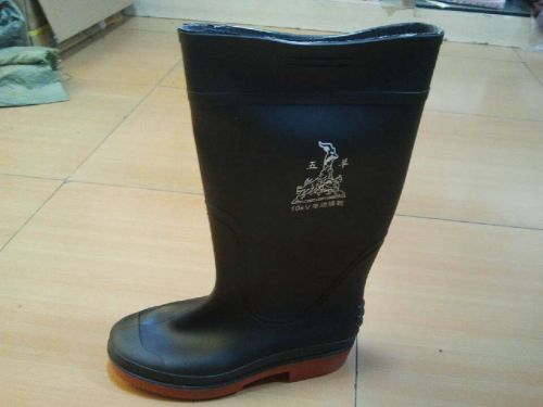 Chaussures - bottes caoutchouc homme Ref 962550