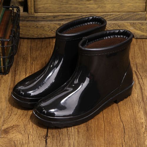 Chaussures - bottes caoutchouc homme pour printemps semelle plastique Ref 963082
