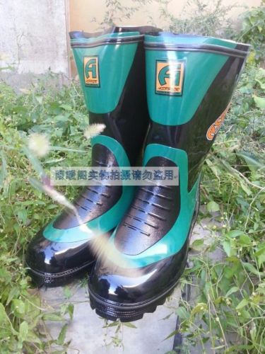 Chaussures - bottes caoutchouc homme pour hiver semelle Ref 963281
