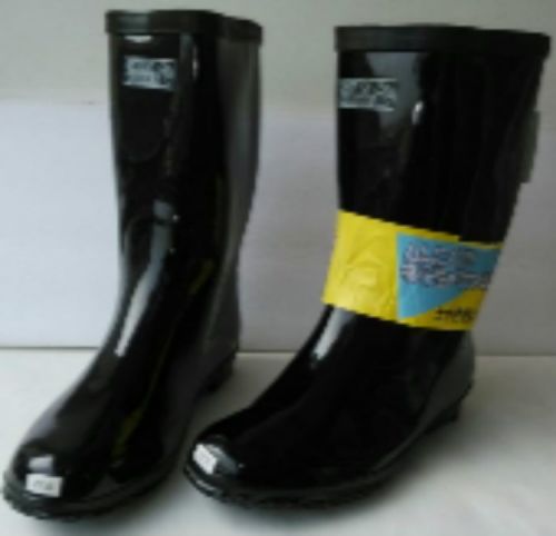Chaussures - bottes caoutchouc homme pour printemps semelle Ref 963791