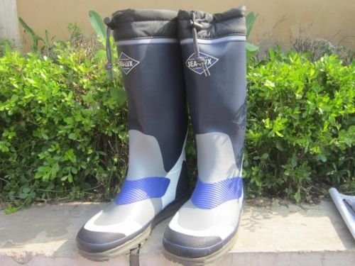 Chaussures - bottes caoutchouc homme pour été semelle Ref 963973