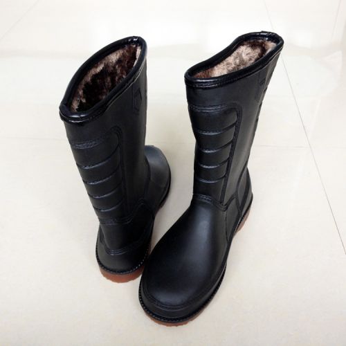 Chaussures - bottes caoutchouc homme pour hiver Ref 964419