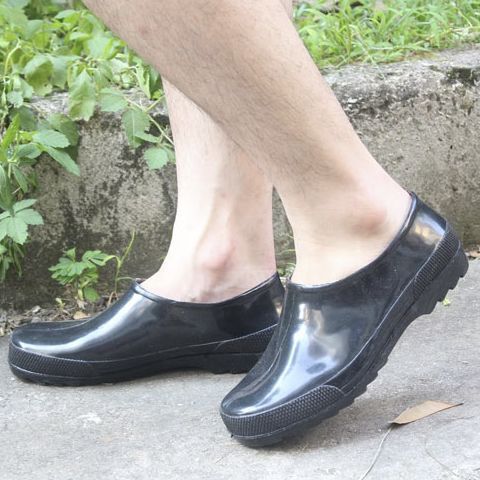 Chaussures - bottes caoutchouc homme pour printemps semelle plastique Ref 964762