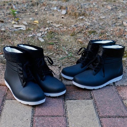 Chaussures - bottes caoutchouc homme pour hiver semelle plastique Ref 964833