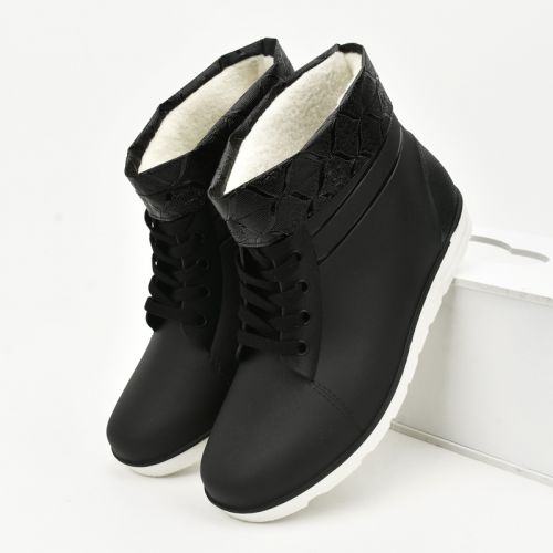 Chaussures - bottes caoutchouc homme pour hiver semelle plastique Ref 965306