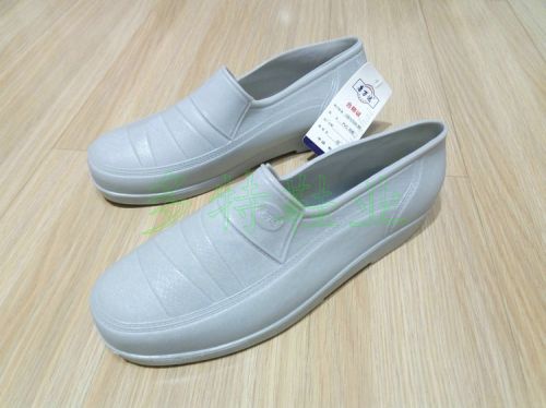 Chaussures - bottes caoutchouc homme pour printemps semelle plastique Ref 965596