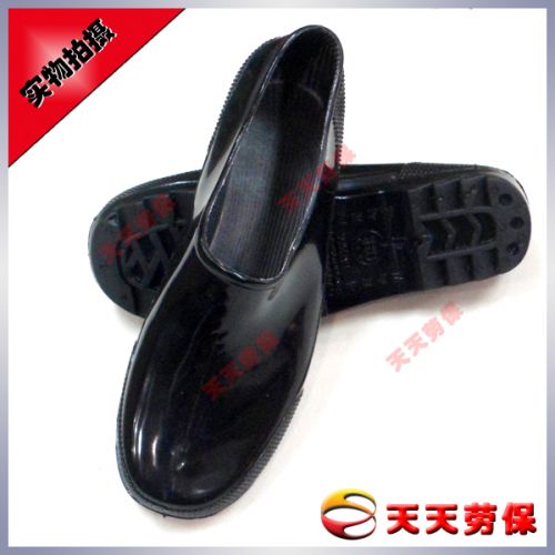 Chaussures - bottes caoutchouc homme pour printemps semelle plastique Ref 966620