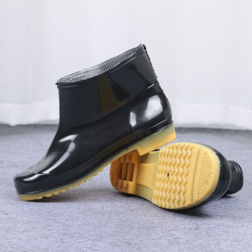  Chaussures - bottes caoutchouc homme Ref 967222