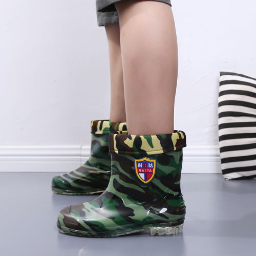 Chaussures - bottes caoutchouc homme pour hiver semelle plastique Ref 969552