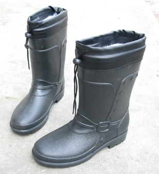 Chaussures - bottes caoutchouc homme pour hiver semelle Ref 971453