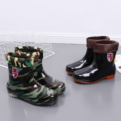 Chaussures - bottes caoutchouc homme pour hiver semelle plastique Ref 972493