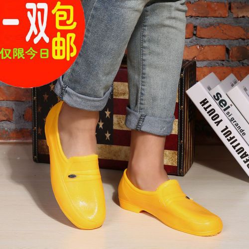 Chaussures - bottes caoutchouc homme pour été semelle plastique Ref 973775