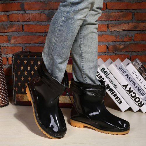 Chaussures - bottes caoutchouc homme pour hiver semelle plastique Ref 973868