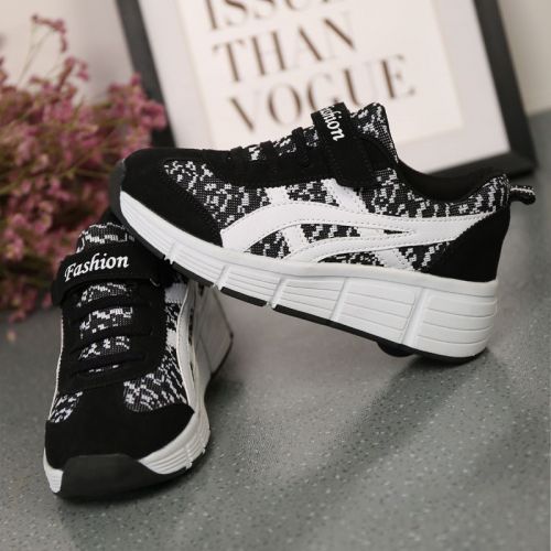 Chaussures à roulettes pour homme femme enfant - Ref 2560046