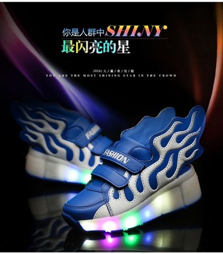 Chaussures à roulettes pour homme femme enfant - Ref 2560228