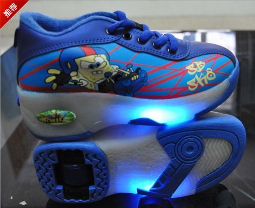 Chaussures à roulettes pour homme femme enfant - Ref 2561768