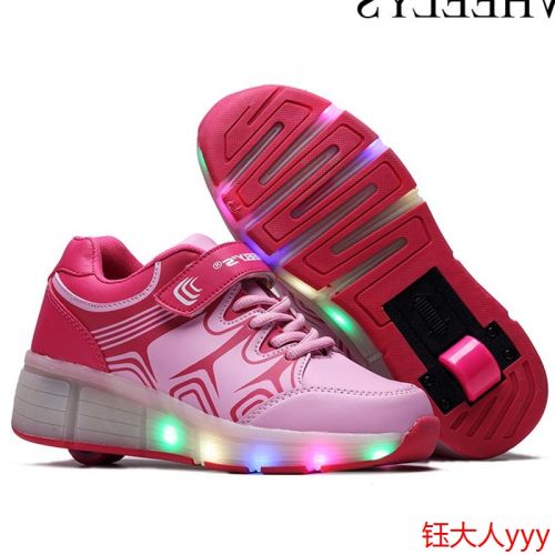 Chaussures à roulettes pour homme femme enfant WHEELY S - Ref 2562504