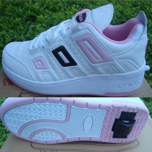 Chaussures à roulettes pour homme femme enfant - Ref 2562763