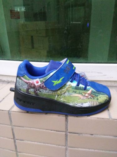 Chaussures à roulettes pour homme - Ref 2562884