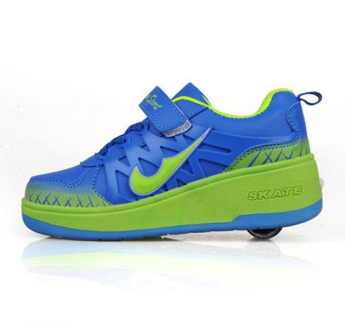 Chaussures à roulettes pour homme femme enfant - Ref 2563953