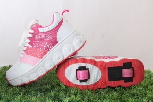 Chaussures à roulettes pour homme femme enfant - Ref 2564060