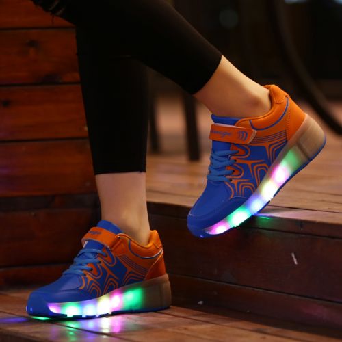 Chaussures à roulettes pour homme femme enfant - Ref 2565508