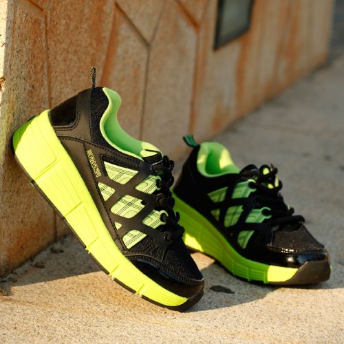 Chaussures à roulettes pour homme femme enfant - Ref 2565588