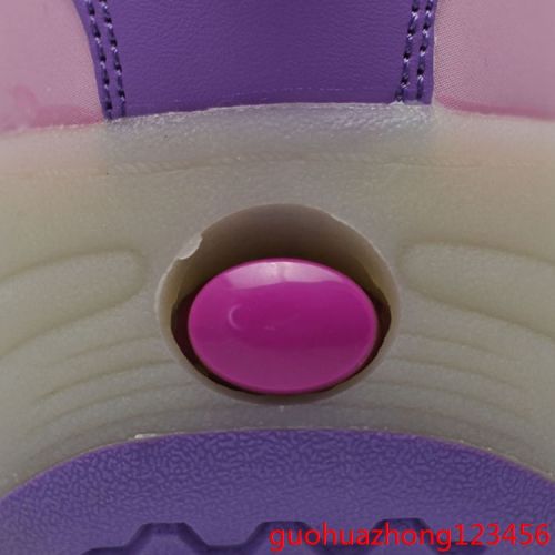Chaussures à roulettes pour homme femme enfant - Ref 2567897