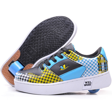 Chaussures à roulettes pour enfant - Ref 2568232