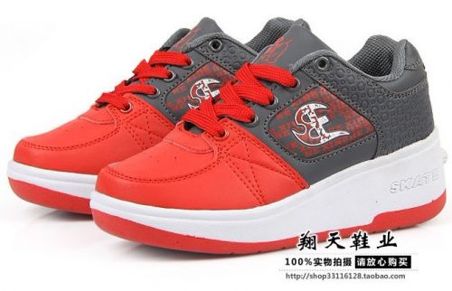 Chaussures à roulettes pour homme femme enfant - Ref 2568638