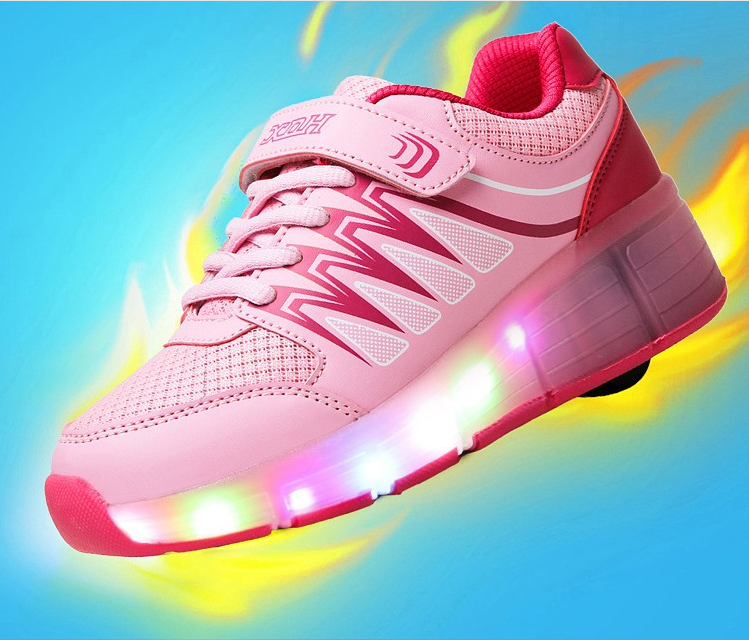 Chaussures à roulettes pour enfant - Ref 2568924