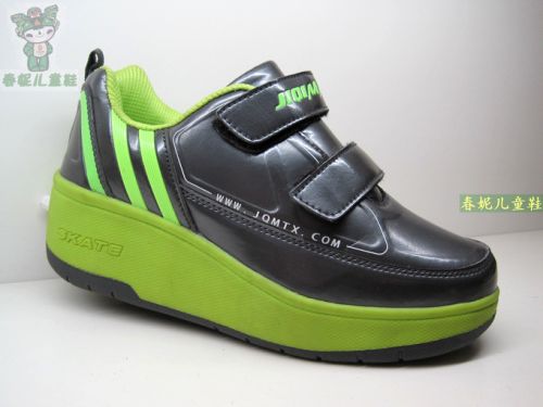 Chaussures à roulettes pour homme femme enfant - Ref 2569178