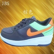 Chaussures à roulettes pour homme femme - Ref 2569385