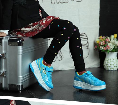 Chaussures à roulettes pour homme femme enfant - Ref 2569392