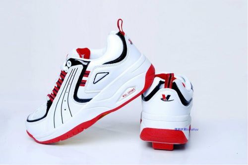 Chaussures à roulettes pour homme femme enfant PHTEER - Ref 2571669
