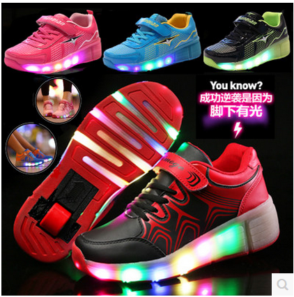 Chaussures à roulettes pour homme femme enfant - Ref 2572429