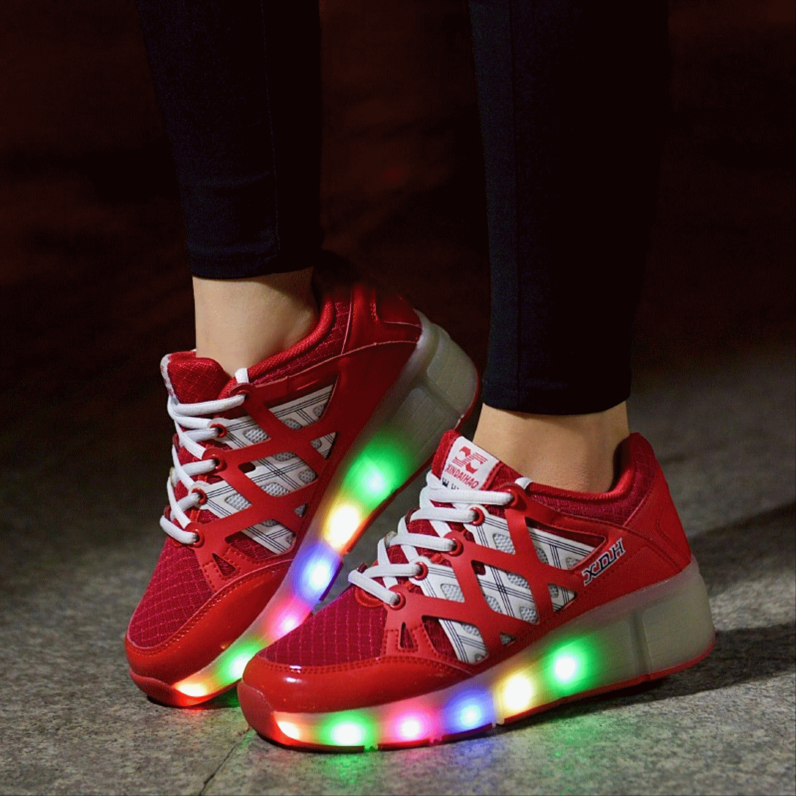 Chaussures à roulettes pour homme femme enfant SPORT - Ref 2572794