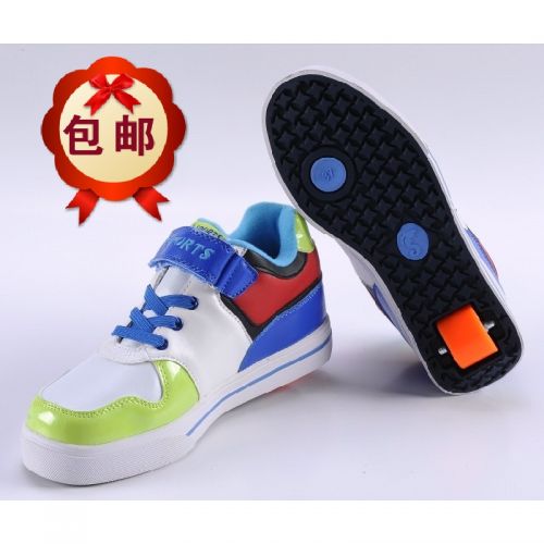 Chaussures à roulettes pour homme femme enfant - Ref 2574265