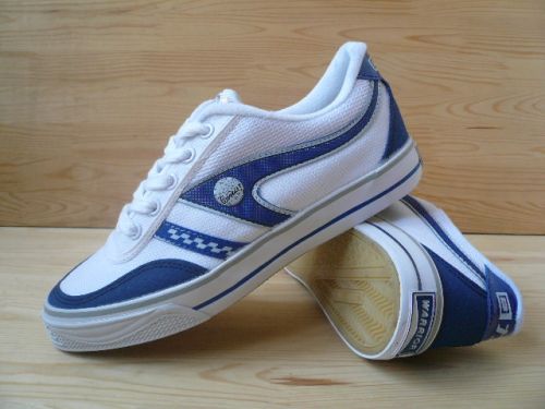  Chaussures de Badminton uniGenre WARRIOR - Ref 841317
