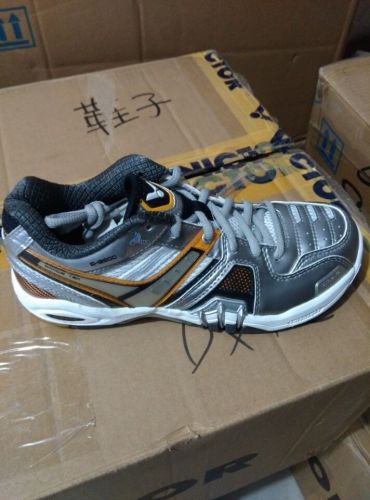  Chaussures de Badminton homme VICTOR - Ref 842486