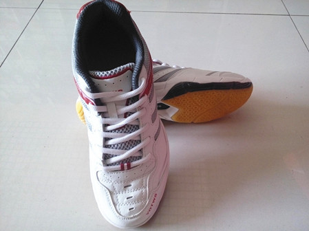  Chaussures de Badminton femme - Ref 844074